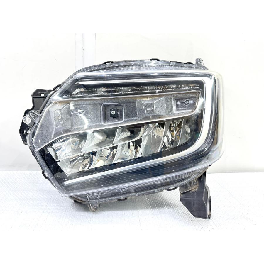 N-BOXカスタム JF3/JF4 前期 純正LEDヘッドライト 左 STANLEY W3106