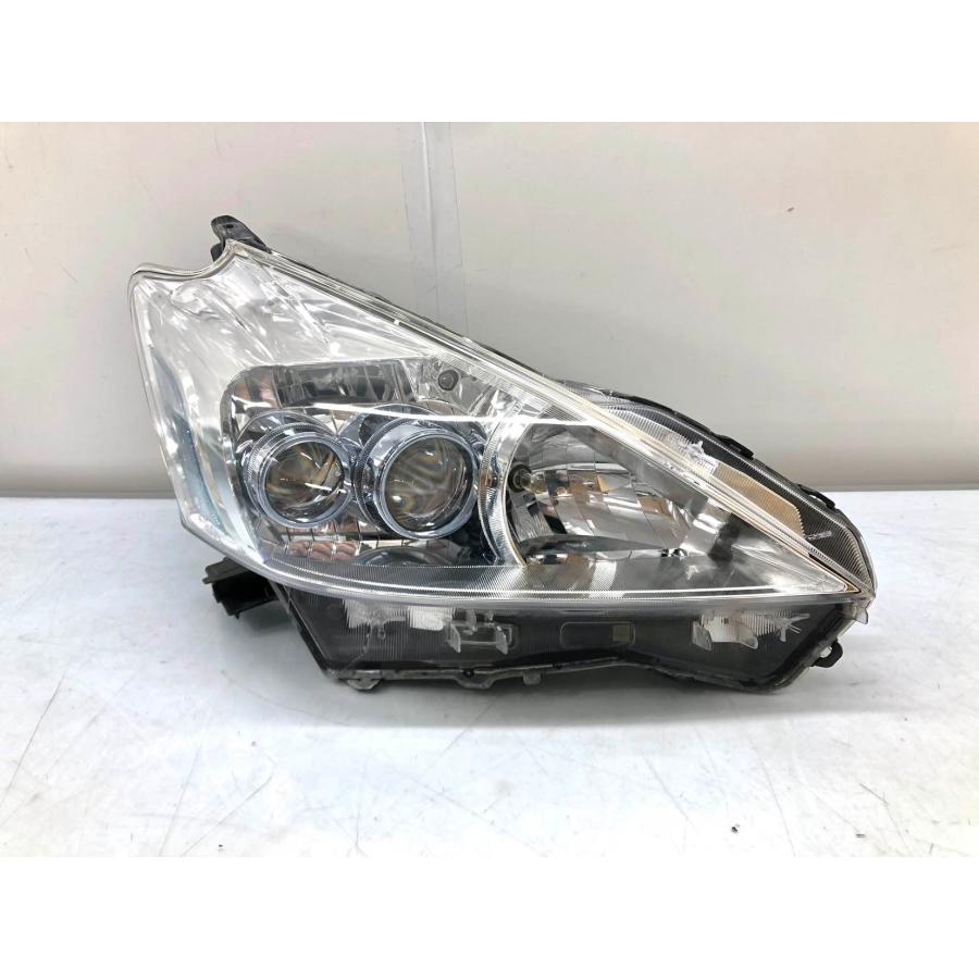 中古品☆プリウスα左右ヘッドライト☆前期用ZVW 40W/ZVW41W ♪レンズ綺麗♪プリウスα ZVW40W 前期 純正 ヘッドランプ 右 LED〈CPU