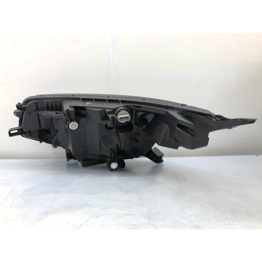 ♪レンズ綺麗♪フリード GT1/GT3/GT5/GT7 純正 ヘッドランプ 右 LED