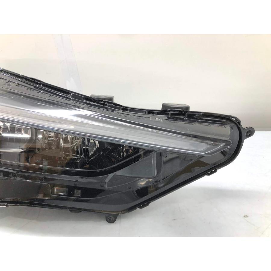 ♪良品♪ヴェゼル/e:HEV RV3/4/5/6 純正 ヘッドランプ 右 LED STANLEY