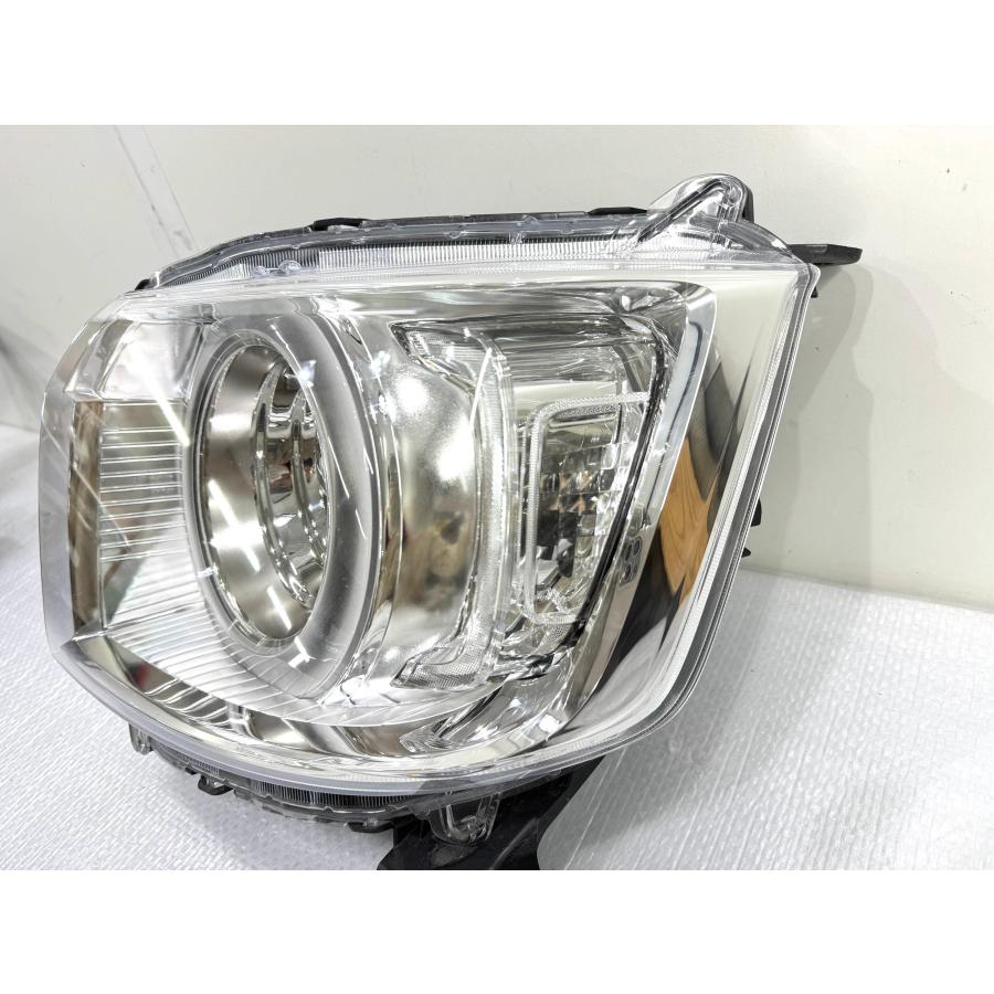 ホンダ　N-BOX カスタム　JF3/JF4 後期ヘッドライト 即決 J4 N-BOX カスタム JF3 後期 / LED ホンダ 純正 左 ヘッドライト