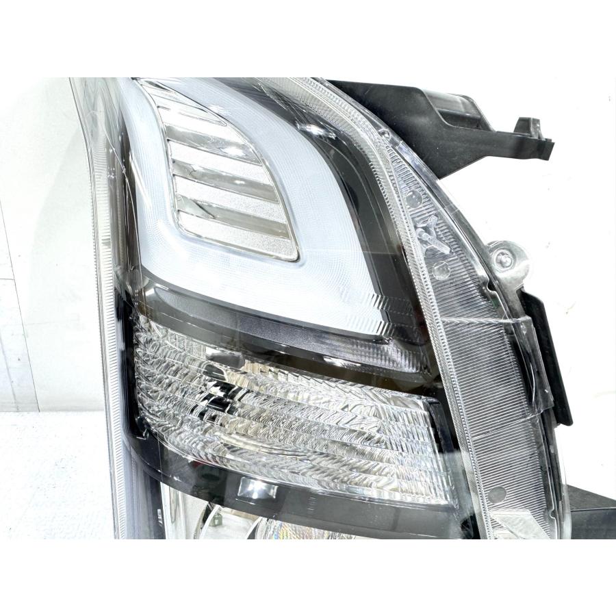 MH35S MH55S ワゴンR スティングレー LED ヘッドライト 右 ワゴンRスティングレー MH35S/MH55S 純正LEDヘッドライト 右 KOITO 100