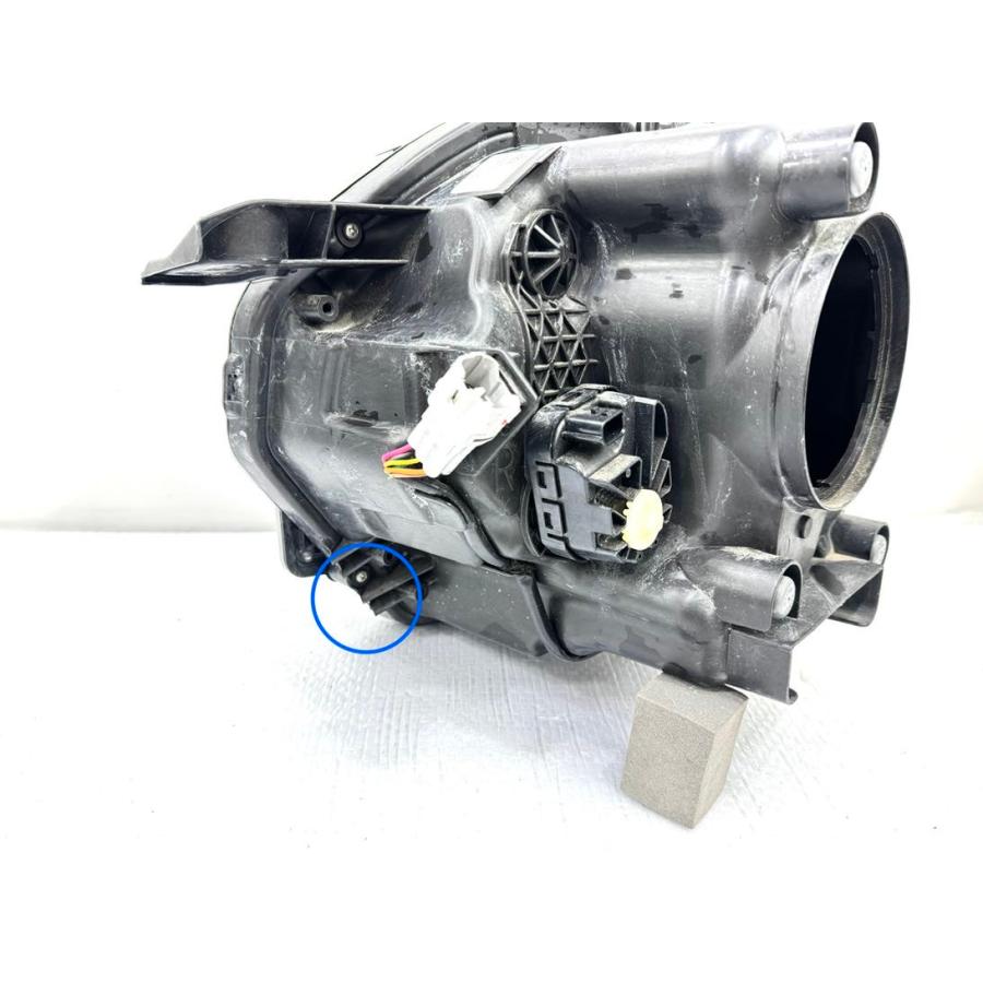 レンズ綺麗】ハスラー MR31S/MR41S 純正HIDヘッドライト 右 ICHIKOH