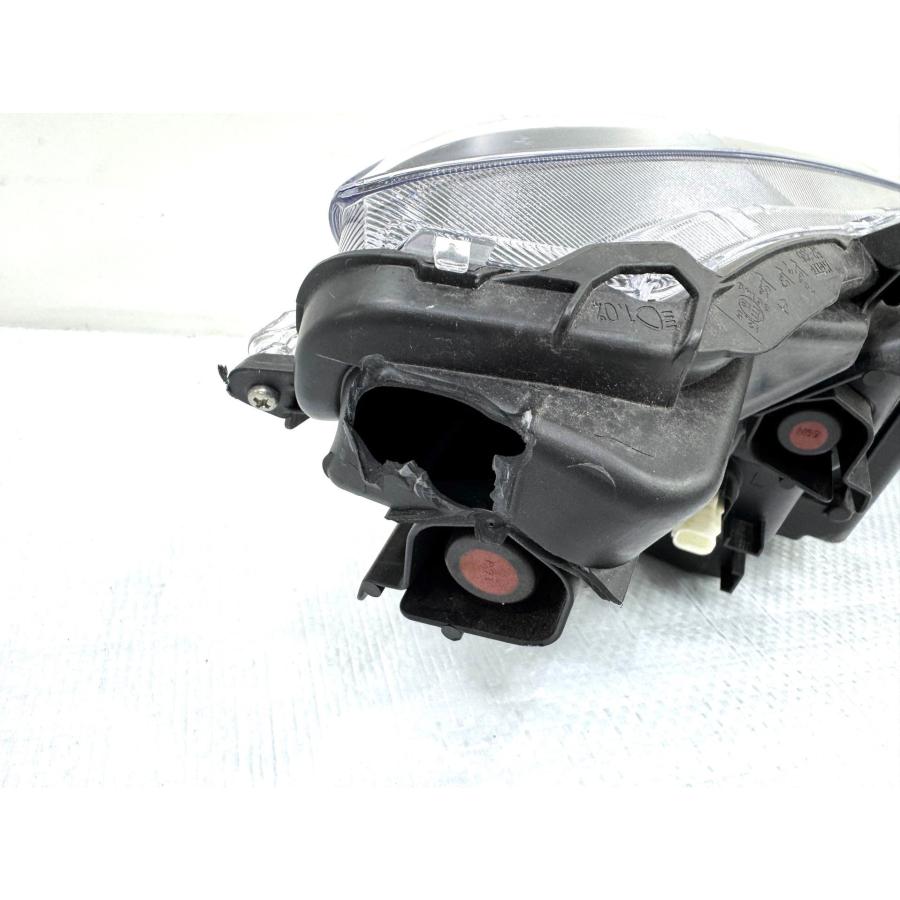 アクア MXPK10/MXPK15 純正LEDヘッドライト 左 KOITO 52-335/刻印X4