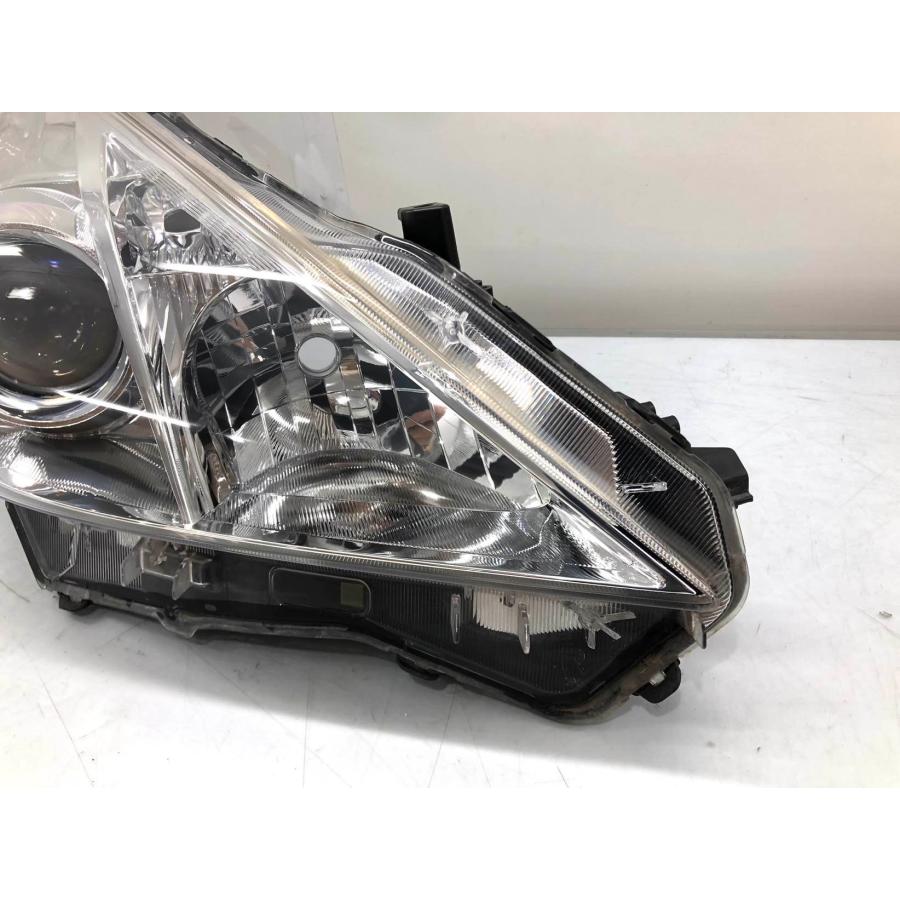♪良品♪プリウスα ZVW40W 前期 純正 ヘッドランプ 右 ハロゲン
