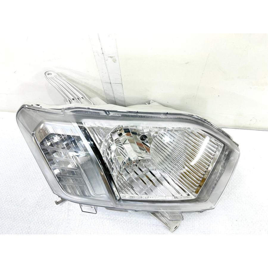 プロボックス/サクシード NCP160V 純正ハロゲンヘッドライト 右 KOITO