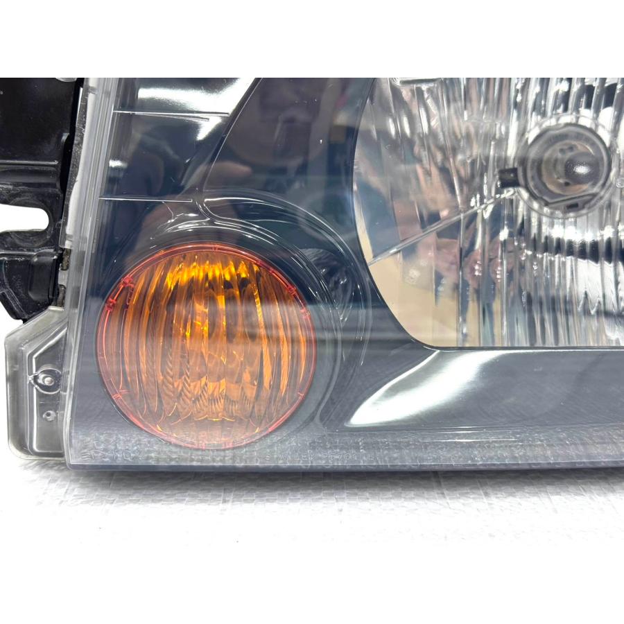 ☆美品☆ 三菱 ミニキャブ U61V/62V 純正 左 ハロゲンヘッドライト