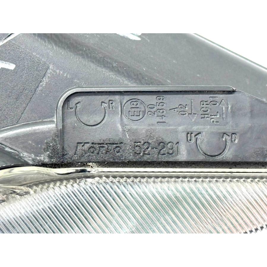 ☆美品☆ トヨタ アクア NHP10 中期 純正 右 ハロゲンヘッドライト
