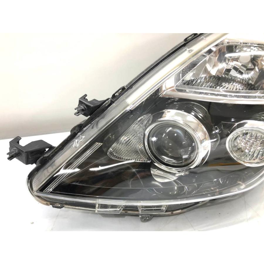 ♪良品♪アイシス ZGM10 後期 純正 ヘッドランプ 左右 ハロゲン