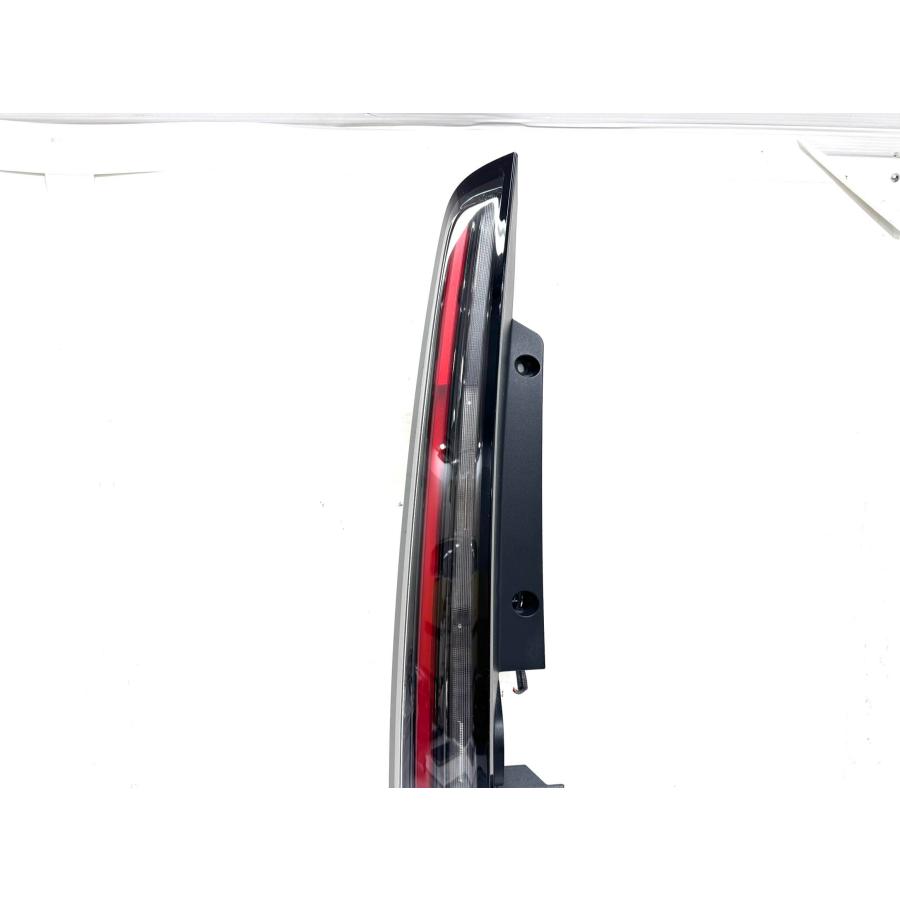 ホンダ ステップワゴン スパーダ RP6/7/8 純正 左 テールライト