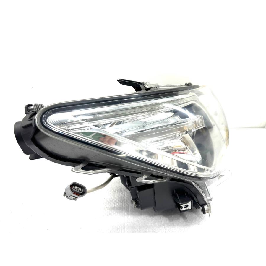 ☆良品☆ トヨタ クラウン ロイヤル GRS210 前期 純正 右 HID ヘッド