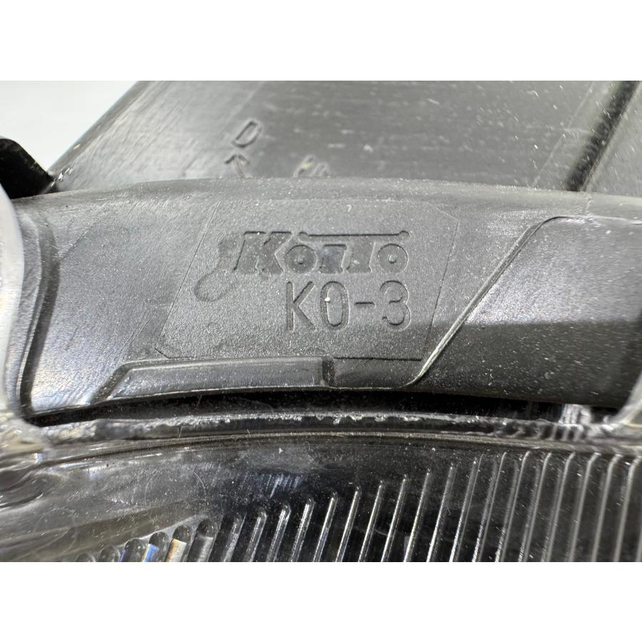 ヤリス MXPA10/KSP210 純正LEDヘッドライト 左 KOITO K0-3/刻印K2