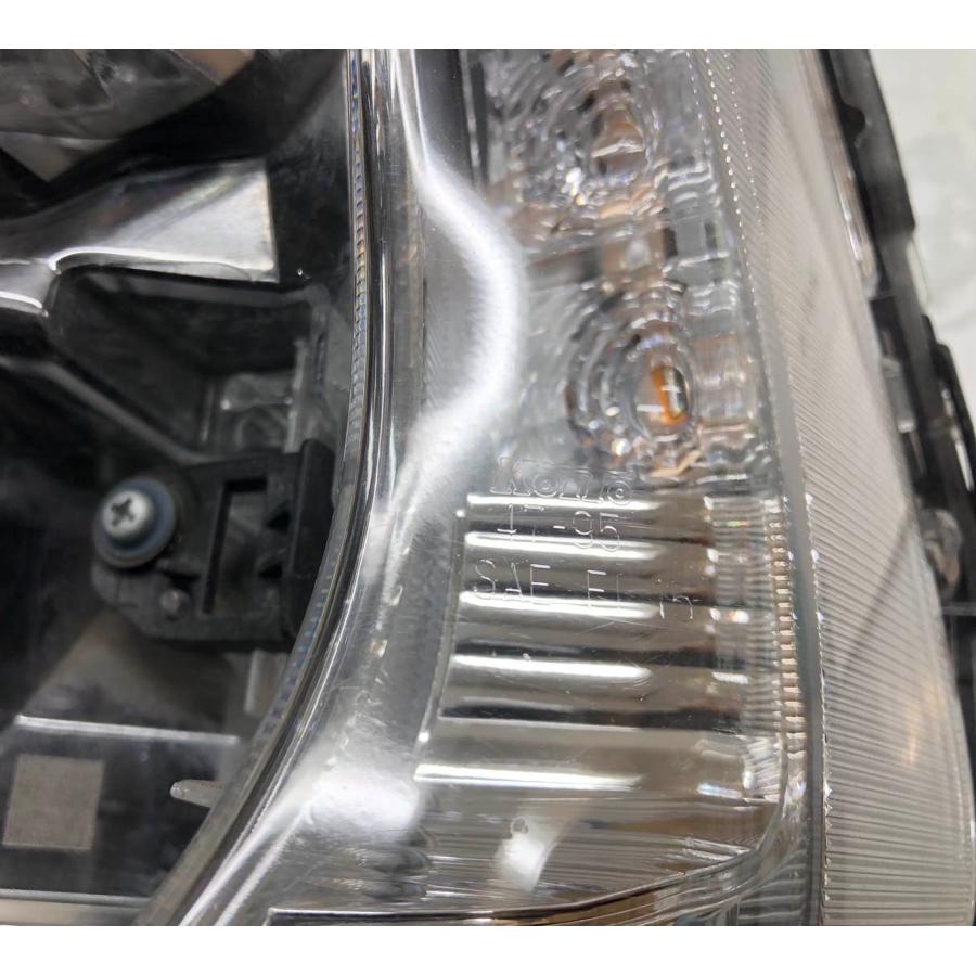 ♪薄傷♪プリウス PHV ZVW52 純正 左 フォグランプ ターンシグナル