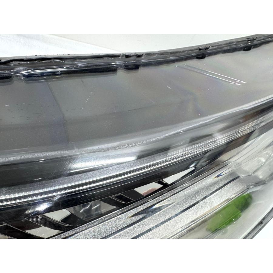 CR-V RW1/RW2/RT5/RT6 純正LEDヘッドライト 右 STANLEY W4744/刻印R-J0