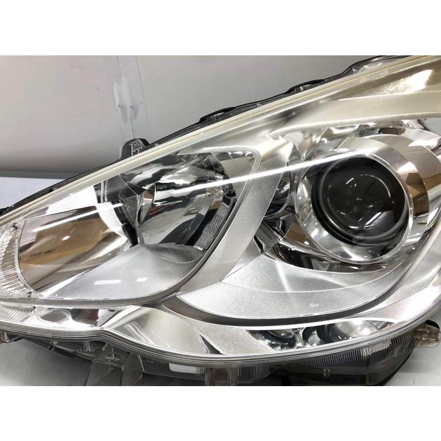 トヨタ アクア NHP10 中期 純正 ヘッドランプ 左 ハロゲン KOITO52-291
