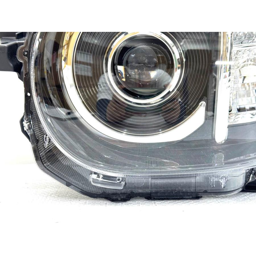 TT　　　ダイハツ　ミラトコット　LA560S 左ヘッドライト TT ダイハツ ミラトコット LA560S 左ヘッドライト ミラトコット LA560S