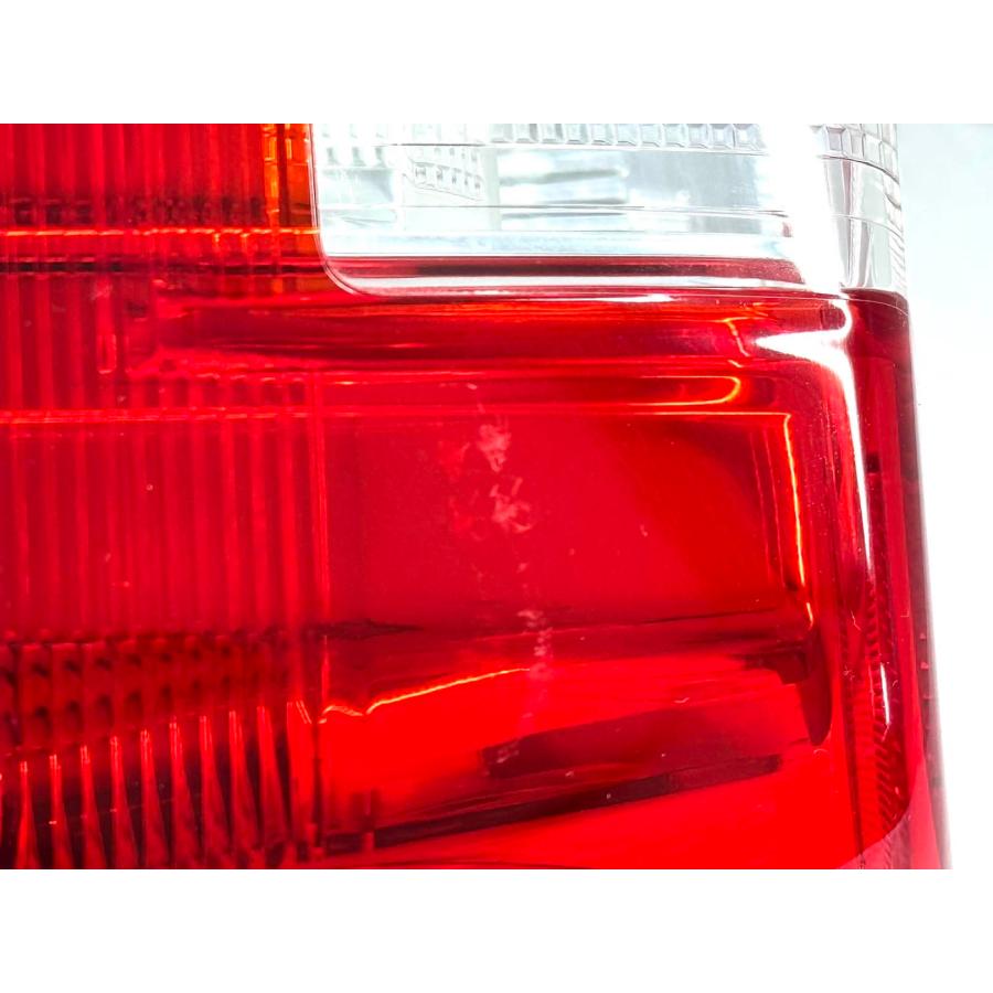 ダイハツ ムーヴ LA150S 純正 左 テールライト ICHIKOH D161 （Z41-69