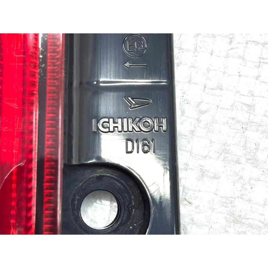 ダイハツ ムーヴ LA150S 純正 左 テールライト ICHIKOH D161 （Z41-69