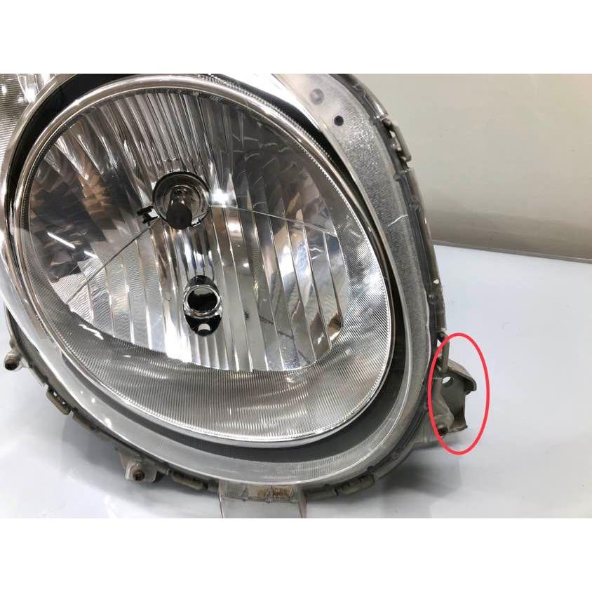 スズキ アルト HA25S 純正 ヘッドランプ 右 ハロゲン STANLEY P8737