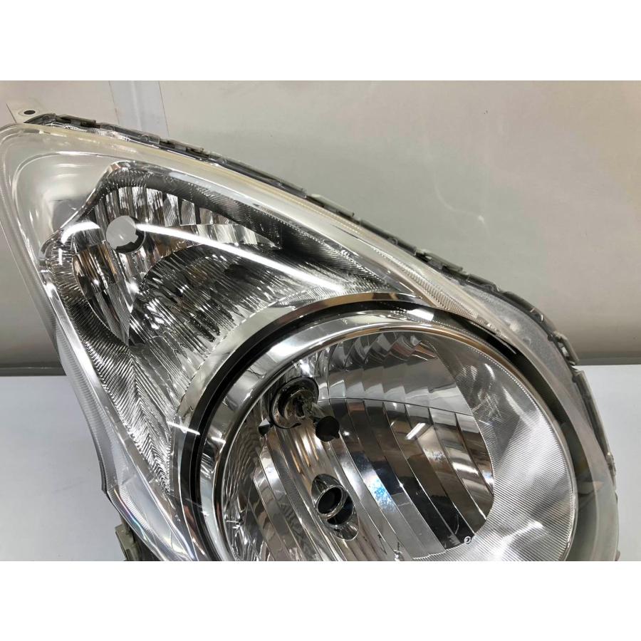 スズキ アルト HA25S 純正 ヘッドランプ 右 ハロゲン STANLEY P8737