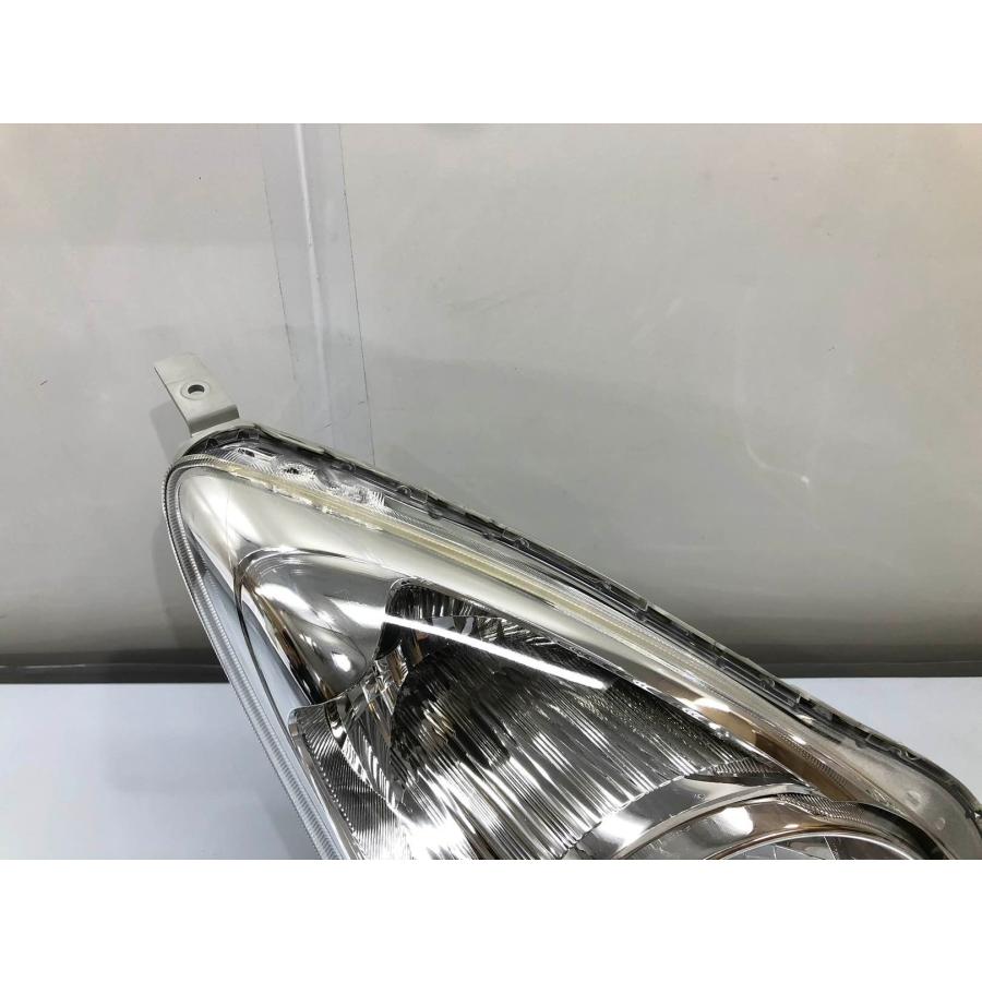 スズキ アルト HA25S 純正 ヘッドランプ 右 ハロゲン STANLEY P8737