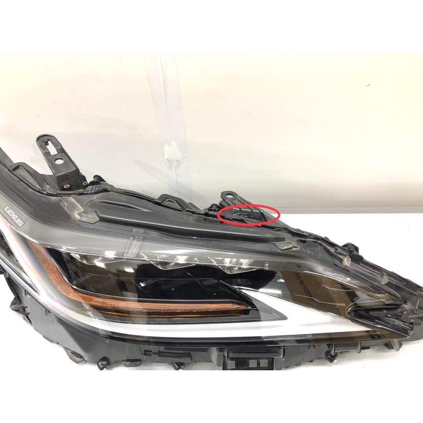 レクサス ES AXZH10 前期 純正 ヘッドランプ 右 3眼 LED KOITO33-263
