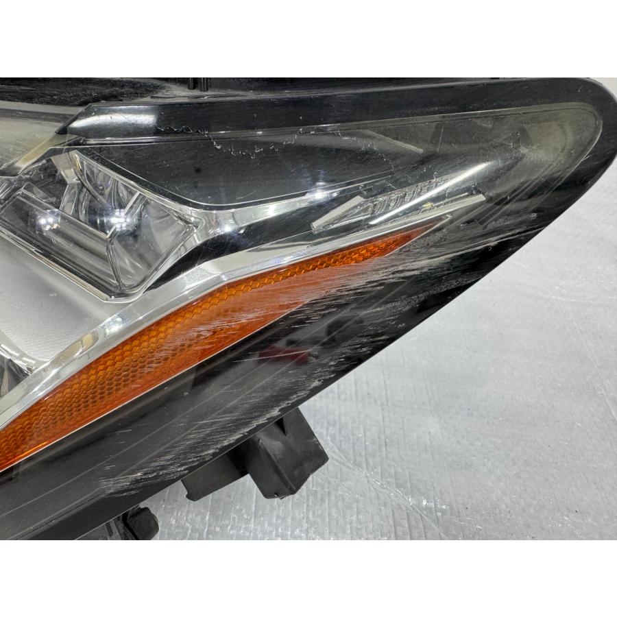 LEXUS　RC ヘッドライト LED 左 レクサスRC AVC10/ASC10/GSC10 前期 純正LEDヘッドライト 左 KOITO 24