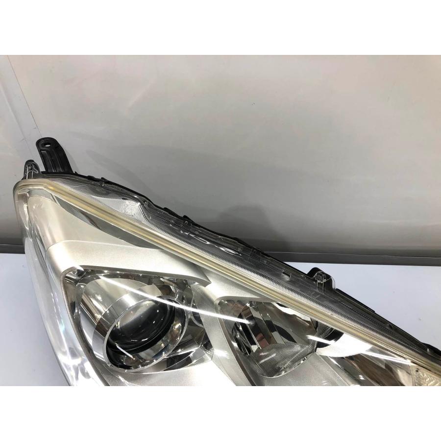♪破損無し♪アクア NHP10 中期 純正 ヘッドランプ 右 ハロゲン