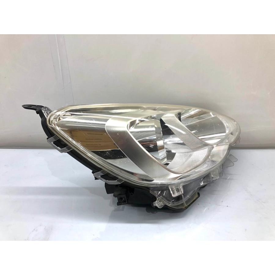 ♪破損無し♪アクア NHP10 中期 純正 ヘッドランプ 右 ハロゲン