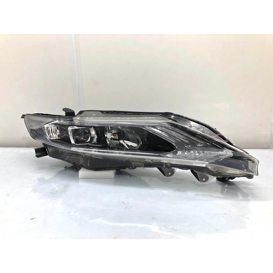 トヨタ ハリアー ZSU60 前期 純正 ヘッドランプ 右 LED KOITO48-147