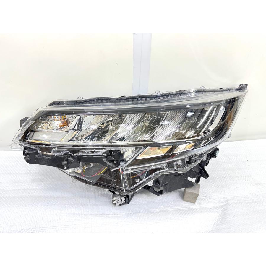 ノア90 ZWR90/MZRA90 純正LEDヘッドライト 左 ICHIKOH V1-1/刻印N2