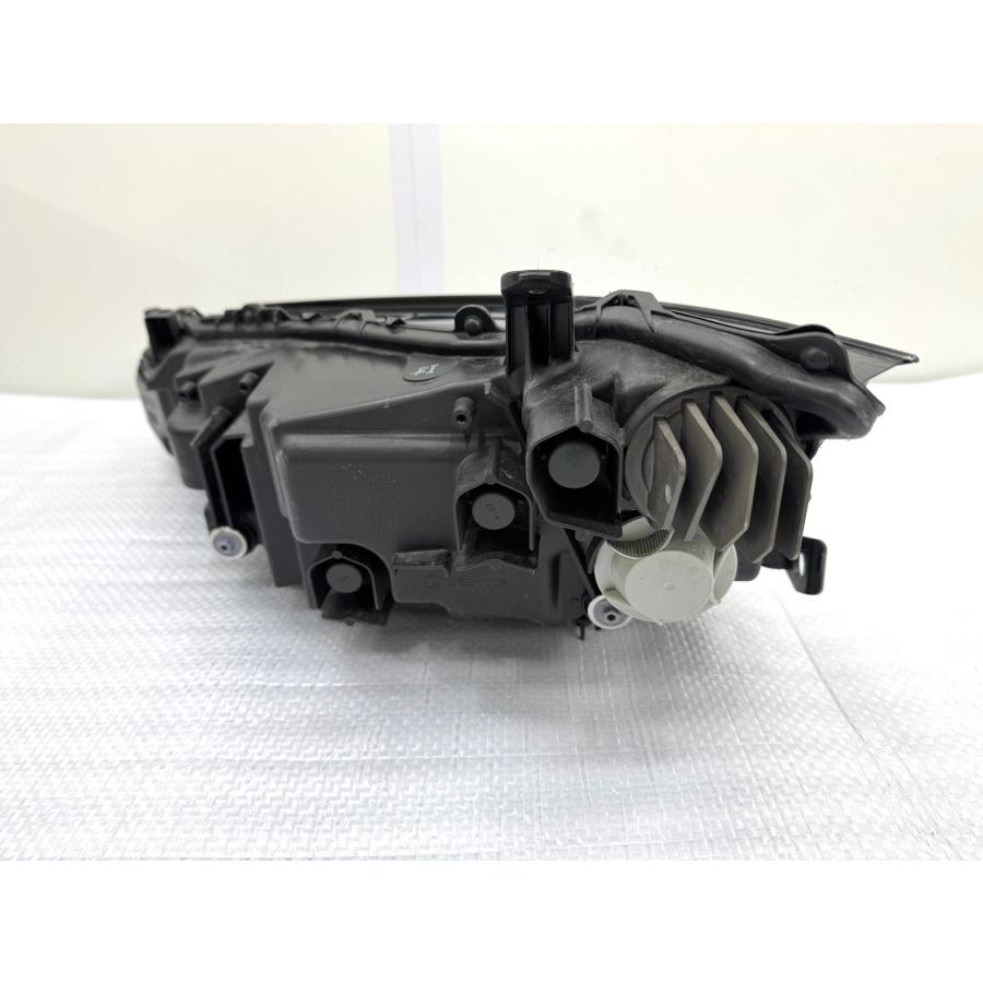 レンズ綺麗】レクサスIS 30系 後期 AVE30/ASE30 純正LEDヘッドライト