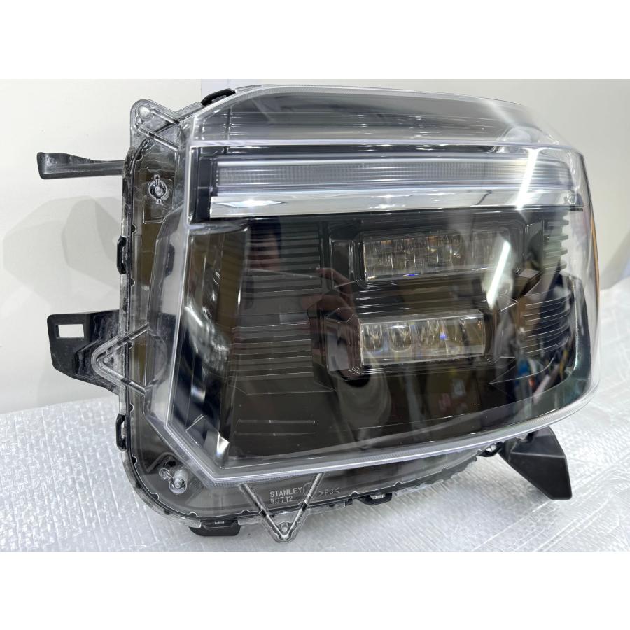 良品】N-BOXカスタム JF5/JF6 純正LEDヘッドライト 左 STANLEY W6712