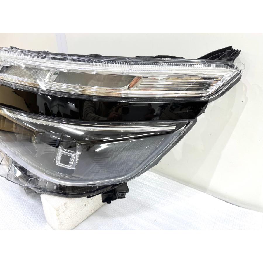 ヴォクシーZS 煌 ZRR80/ZWR80 後期 純正LEDヘッドライト 左 ICHIKOH 28