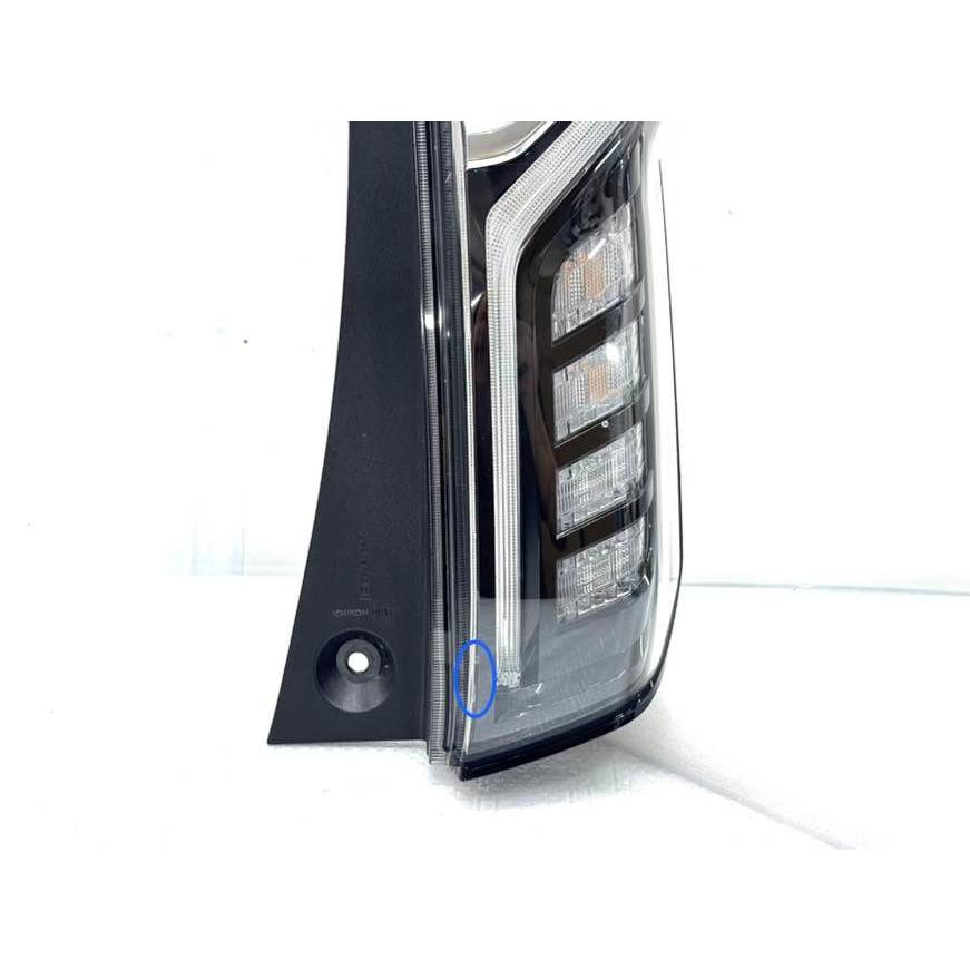 ホンダ N BOX カスタム JF3/4 純正 右 テールライト ICHIKOH D186 刻印