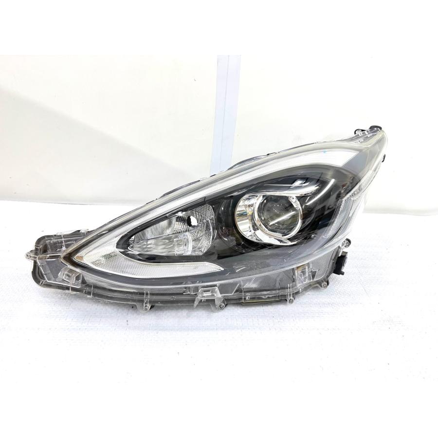 アクア　ヘッドライト左　KOITO52-244 34-2473☆美品☆後期 LED NHP10 アクア☆左ヘッドライト KOITO 52-315