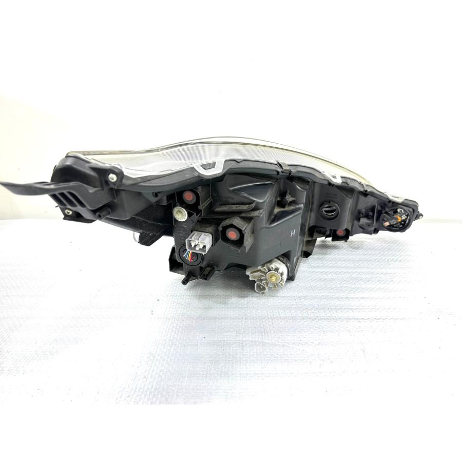 良品】アクア NHP10 後期 純正LEDヘッドライト 左 KOITO 52-315/刻印H