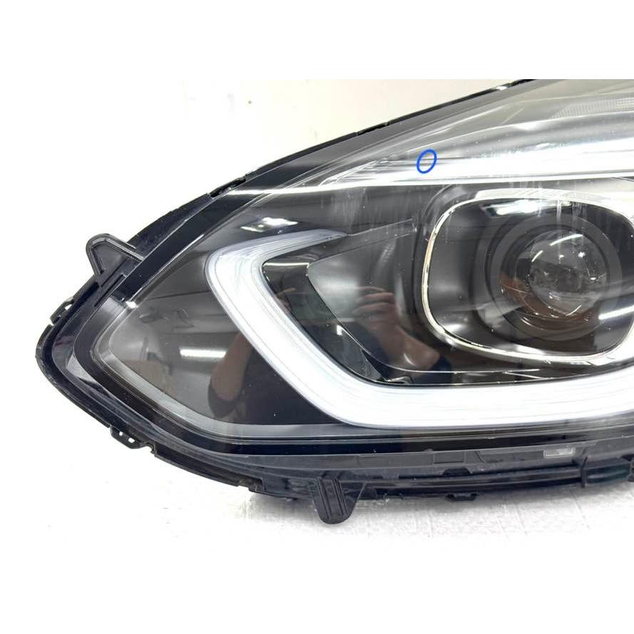 『美品』　GR1　フィット　ヘッドライト　　　左　W4395 ホンダ フィット GR1/2/3 純正 左 LED ヘッドライト STANLEY W4395