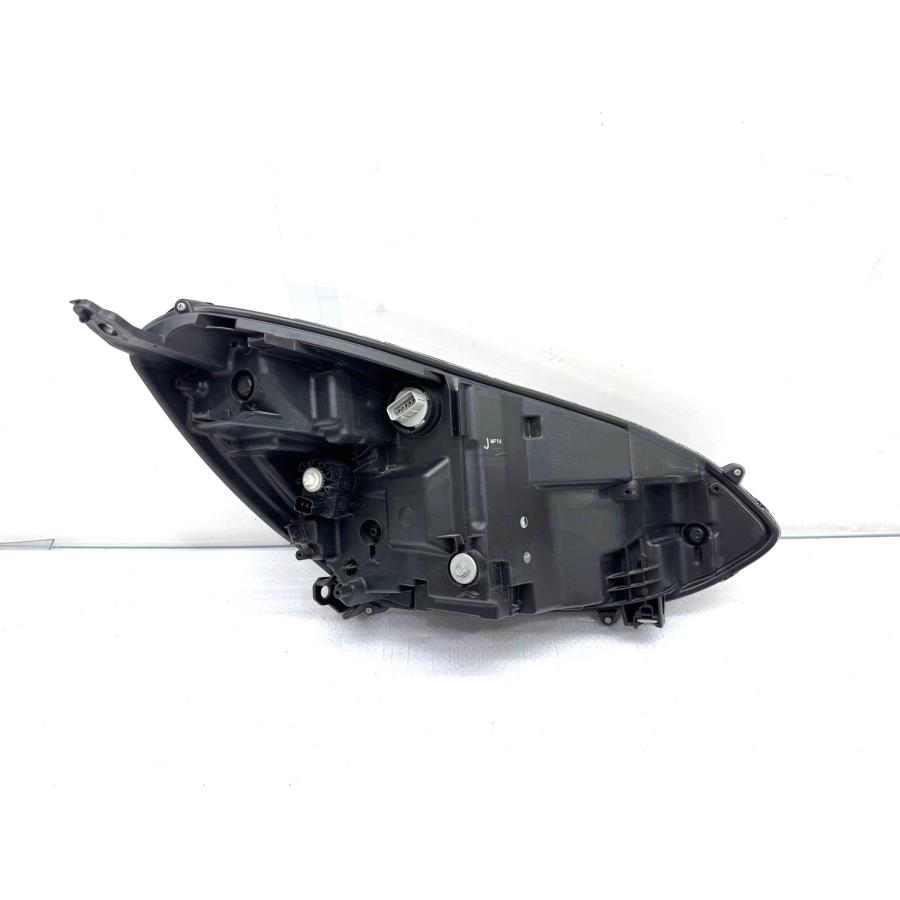 ホンダ フィット GR1/2/3 純正 左 LED ヘッドライト STANLEY W4395