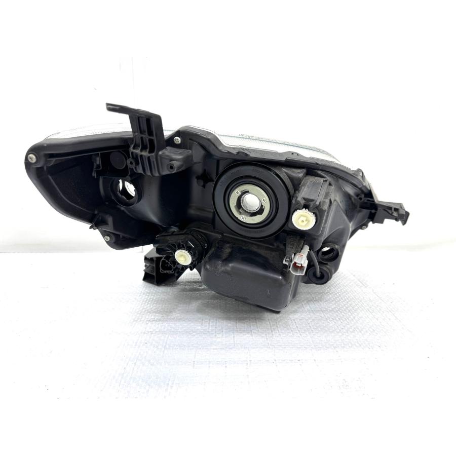 パッソ M700A 純正LEDヘッドライト 左 KOITO 100-69027 （Z43-53