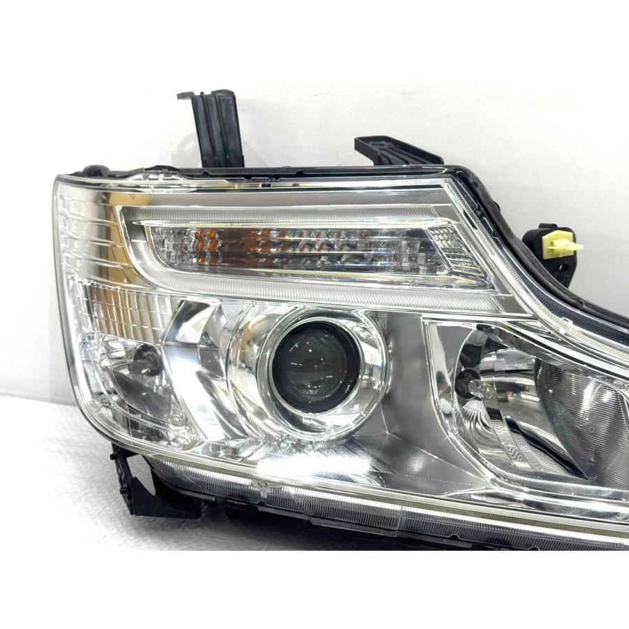 ホンダ ステップワゴン DBA-RK5 純正ヘッドライト ヘッドランプ　左右セット KOITO 100-22013 RK6 Rk1 ヘッドライト　 E ホンダ ステップワゴン DBA-RK5 純正 ヘッドライト ヘッドランプ