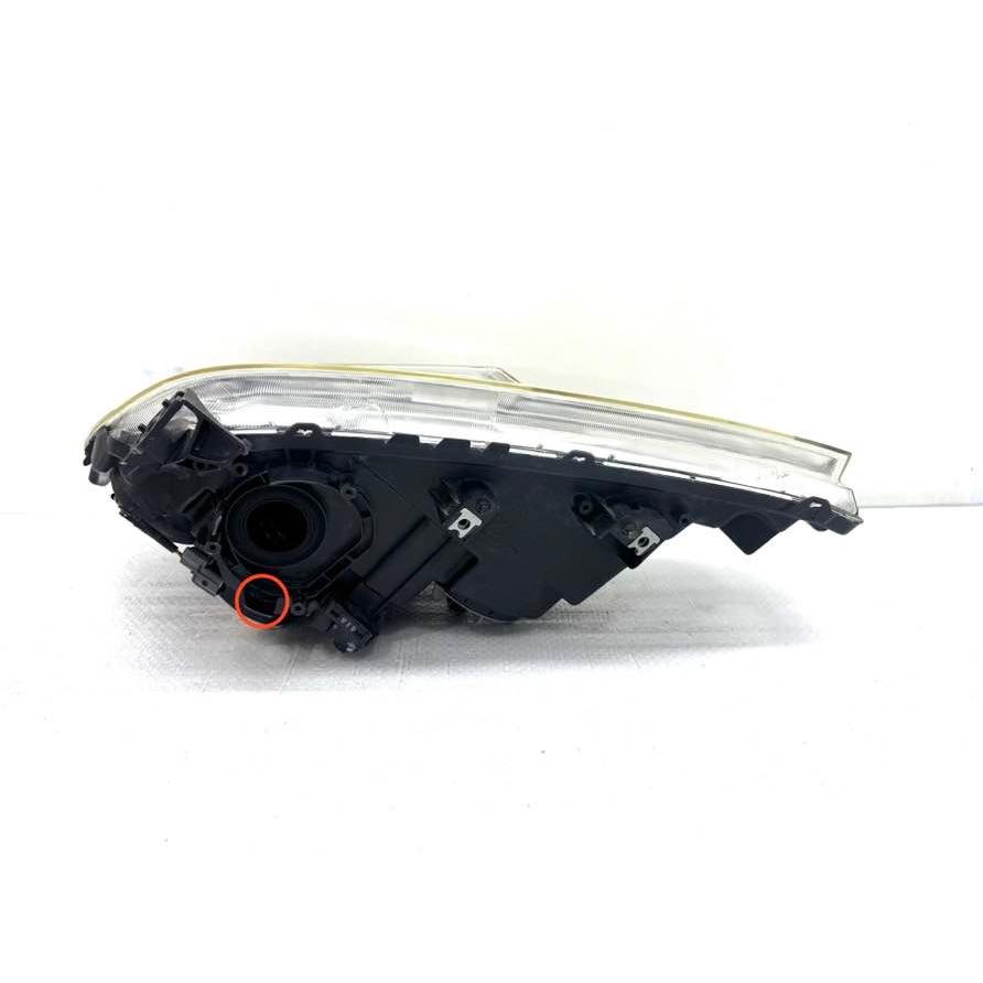 ☆良品☆ ホンダ ステップワゴン RK5/6 後期 純正 右 HID ヘッドライト