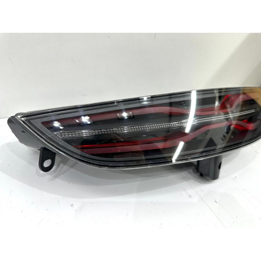 アルピーヌ A110 純正テールライト 左 （Z43-65） : Reパーツ - 通販
