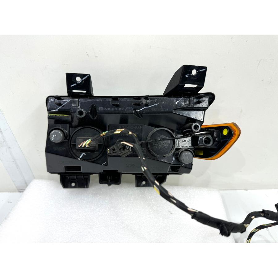 良品】Jeep/ジープ ラングラー JL 純正デイライトウインカー 右 （Z43