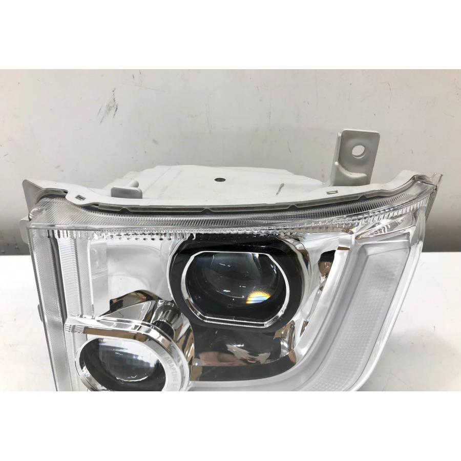 ♪良品♪いすゞ ギガ 純正 ヘッドランプ 左 LED 24V KOITO100-2198R
