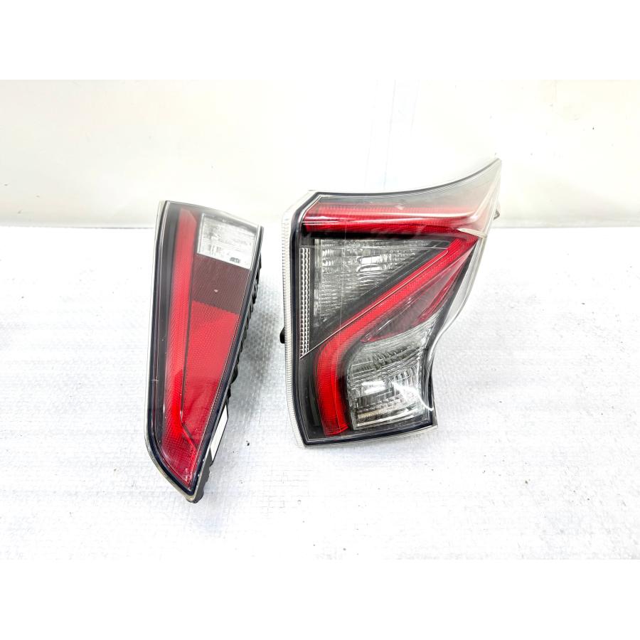 プリウス50 ZVW50 前期 純正テールライト 右 ICHIKOH 47-87/47-78 刻印