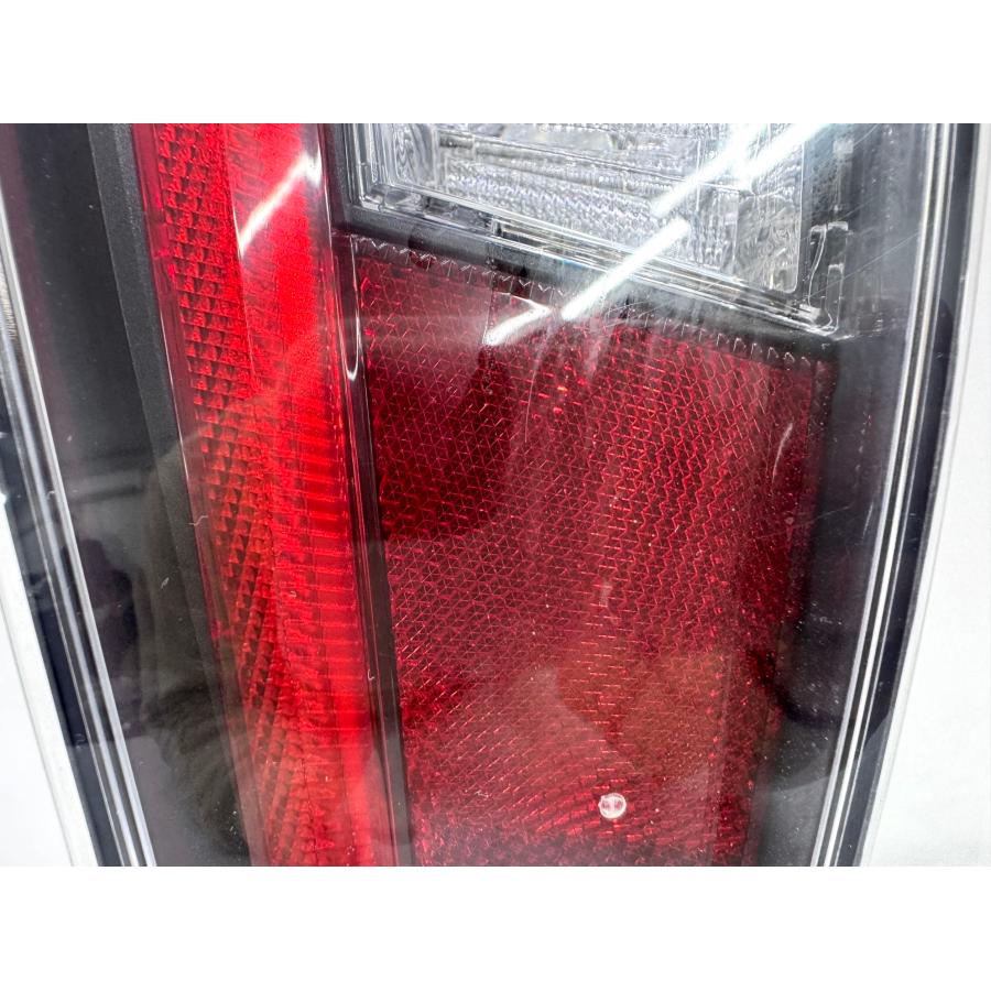 プリウス50 ZVW50 前期 純正テールライト 右 ICHIKOH 47-87/47-78 刻印