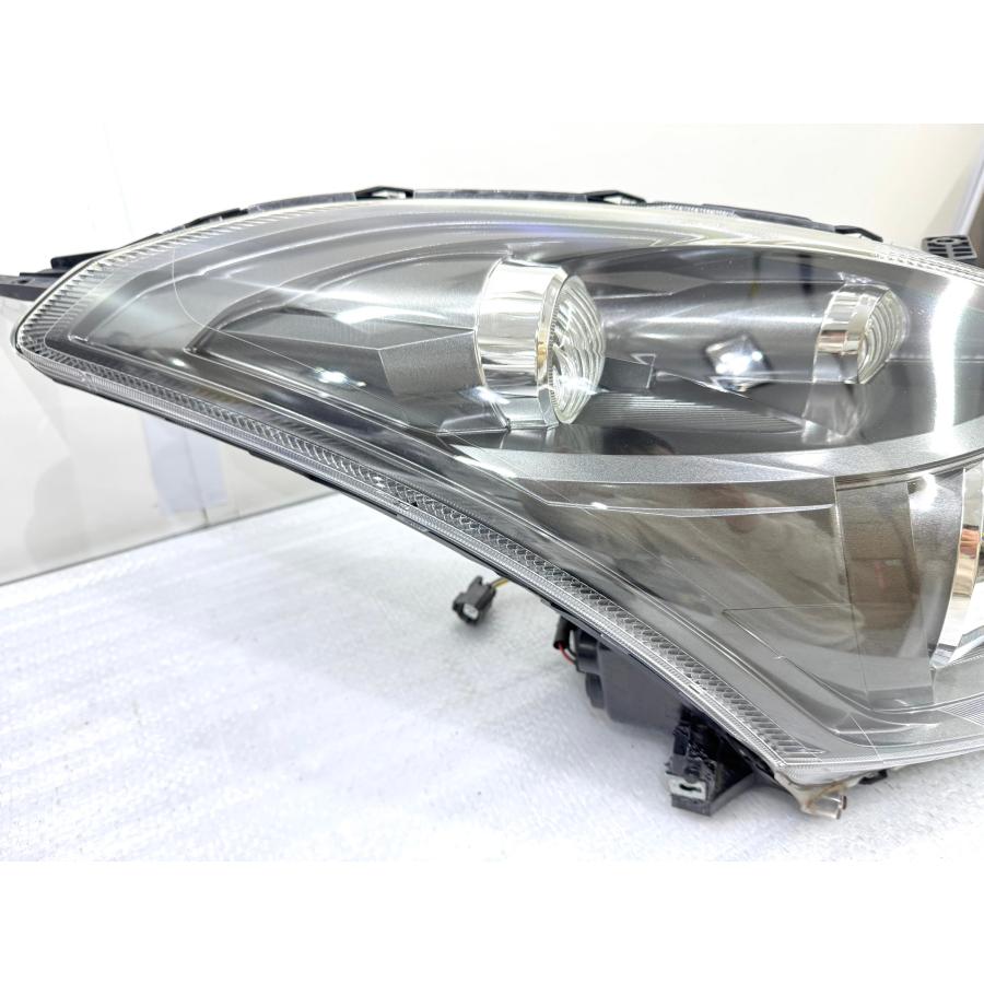 レンズ綺麗】スイフトスポーツ ZC32S 純正HIDヘッドライト 右 STANLEY