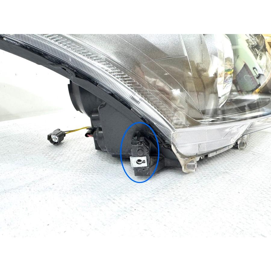 レンズ綺麗】スイフトスポーツ ZC32S 純正HIDヘッドライト 右 STANLEY