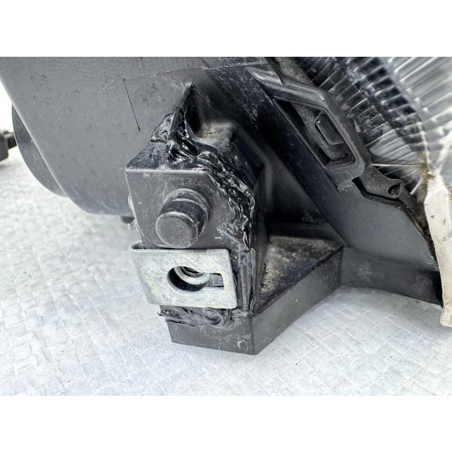 スイフト　ヘッドライト HCR－５４４　STANLEY レンズ綺麗】スイフトスポーツ ZC32S 純正HIDヘッドライト 右 STANLEY